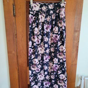 Studio 253 Floral Skirt size S